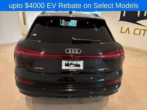 2021 Audi e-tron Premium Plus
