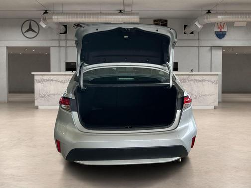 Classic Silver Metallic 2022 Toyota Corolla LE