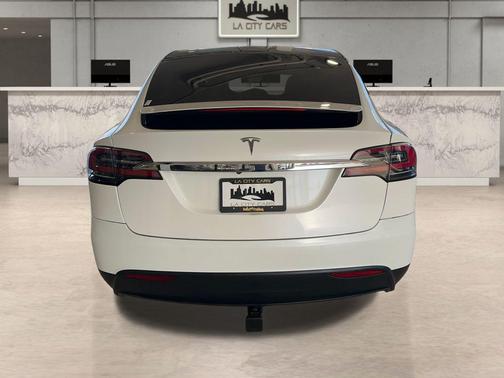 2019 Tesla Model X Long Range