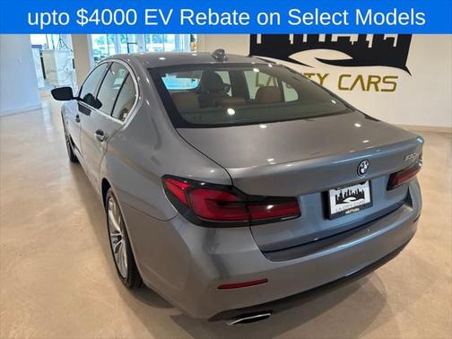 2022 BMW 530e Base