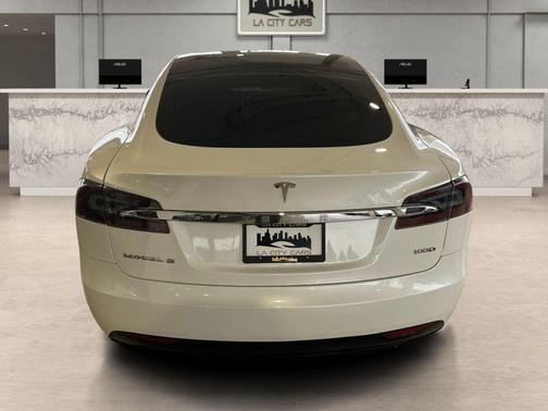 Pearl White Multi-Coat 2017 Tesla Model S 100D