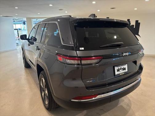 2023 Jeep Grand Cherokee 4xe Base