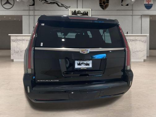 2020 Cadillac Escalade ESV Luxury