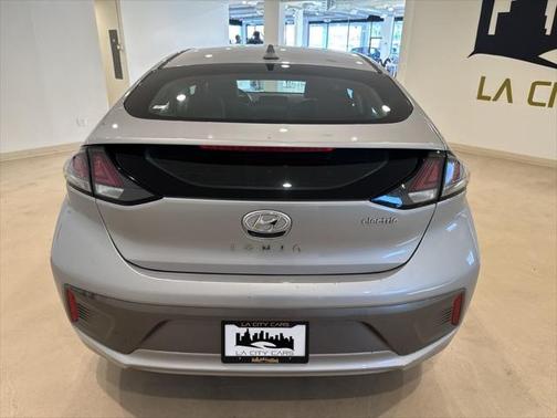 2021 Hyundai IONIQ EV SE