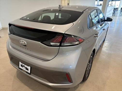 2021 Hyundai IONIQ EV SE