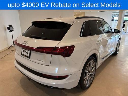 2021 Audi e-tron Prestige