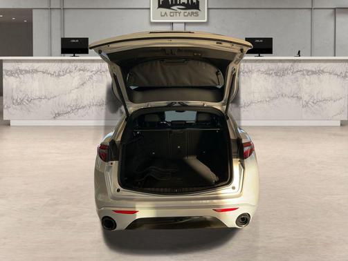 2020 Alfa Romeo Stelvio Ti Sport