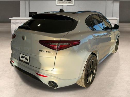 2020 Alfa Romeo Stelvio Ti Sport
