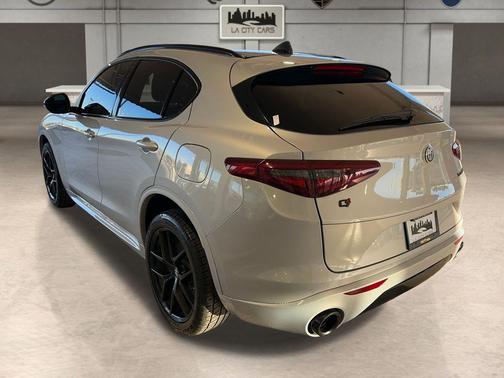 2020 Alfa Romeo Stelvio Ti Sport