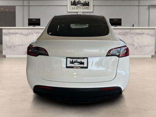 Pearl White Multi-Coat 2020 Tesla Model Y Long Range Dual Motor All-Wheel Drive