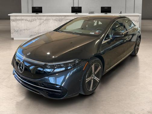 Gray 2023 Mercedes-Benz EQS 450 4MATIC