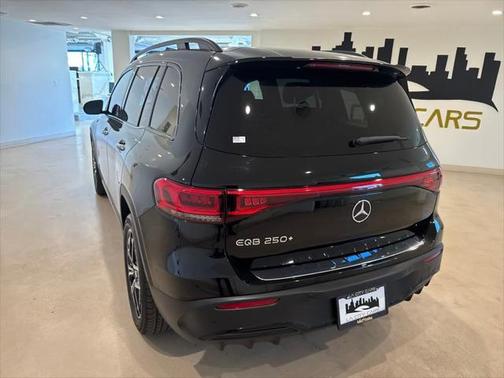 2023 Mercedes-Benz EQB 250 Base