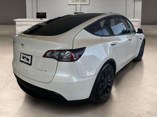 Pearl White Multi-Coat 2020 Tesla Model Y Performance Dual Motor All-Wheel Drive