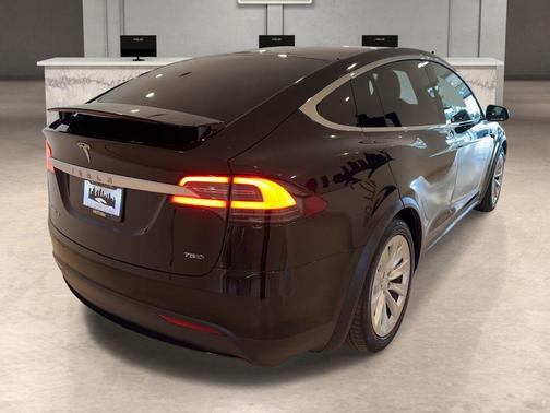 2017 Tesla Model X 75D