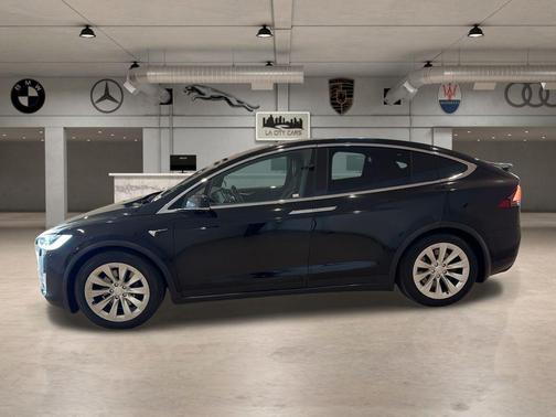 2017 Tesla Model X 75D