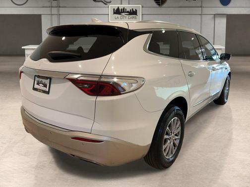 2023 Buick Enclave Essence FWD