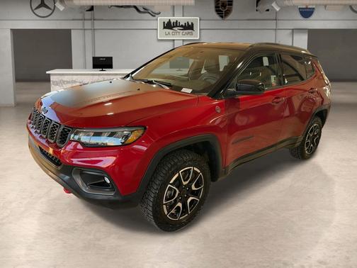 2025 Jeep Compass Trailhawk