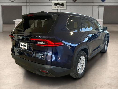 Blueprint 2025 Toyota Grand Highlander XLE