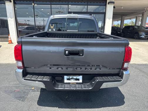 2020 Toyota Tacoma SR5