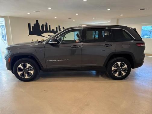 2023 Jeep Grand Cherokee 4xe Base