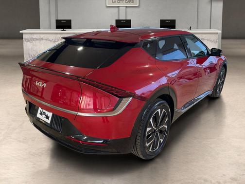 2022 Kia EV6 Wind