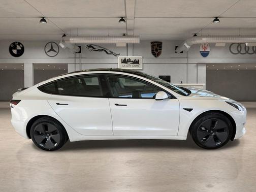 2023 Tesla Model 3 Standard Range