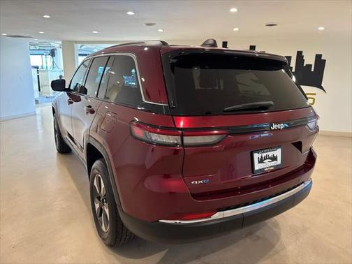 2023 Jeep Grand Cherokee 4xe Base