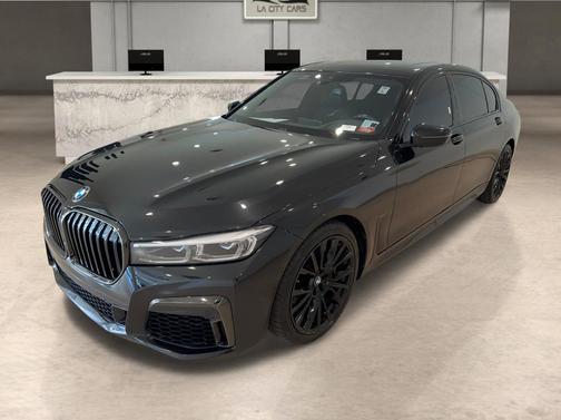 2022 BMW 750 i xDrive