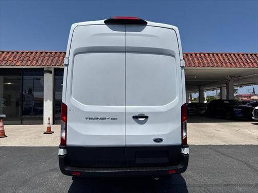 2022 Ford Transit-250 Base