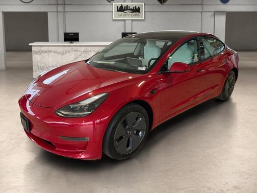 2022 Tesla Model 3 Long Range