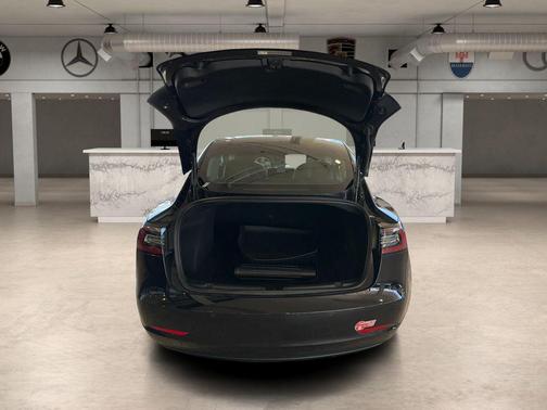 2018 Tesla Model 3 Standard
