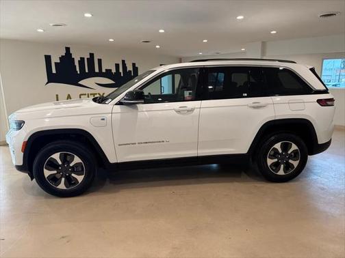 2023 Jeep Grand Cherokee 4xe Base