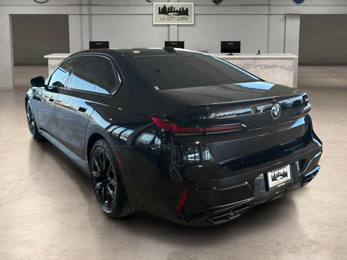 Carbon Black Metallic 2023 BMW 760 i xDrive