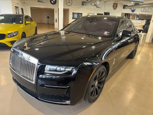 2023 Rolls-Royce Ghost 