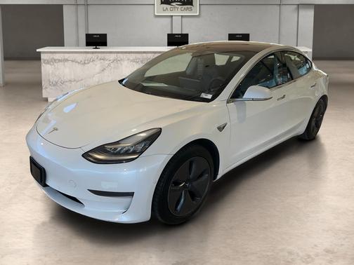 2019 Tesla Model 3 Standard Range