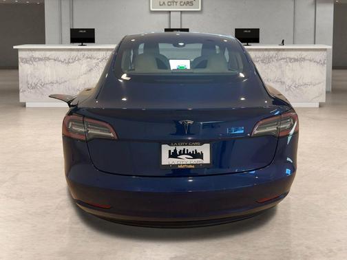 2022 Tesla Model 3 Standard Range