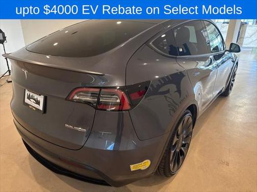 2022 Tesla Model Y Performance Dual Motor All-Wheel Drive