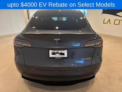 2022 Tesla Model Y Performance Dual Motor All-Wheel Drive