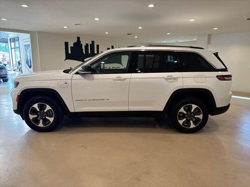 2023 Jeep Grand Cherokee 4xe Base