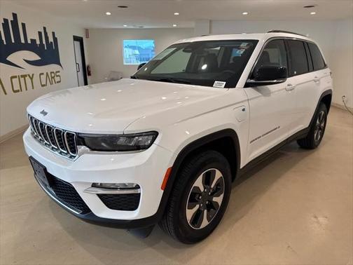 2023 Jeep Grand Cherokee 4xe Base