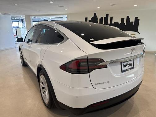 2016 Tesla Model X 75D