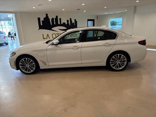 2022 BMW 530e Base