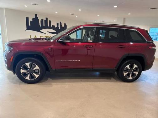 2023 Jeep Grand Cherokee 4xe Base