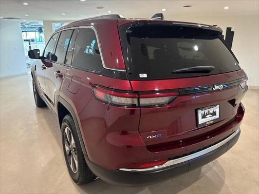 2023 Jeep Grand Cherokee 4xe Base