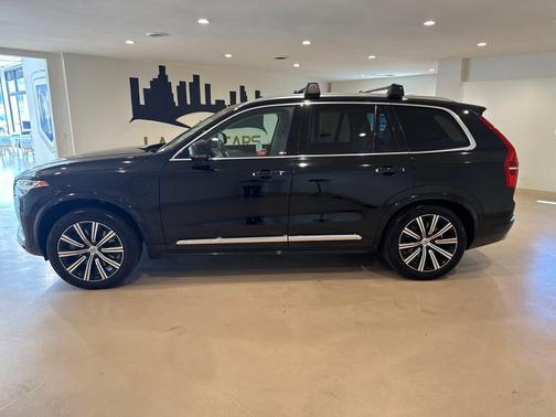 2021 Volvo XC90 Recharge Plug-In Hybrid T8 Inscription 7 Passenger