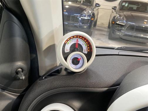 2018 smart ForTwo Electric Drive Passion for sale in Inglewood, CA - image 17