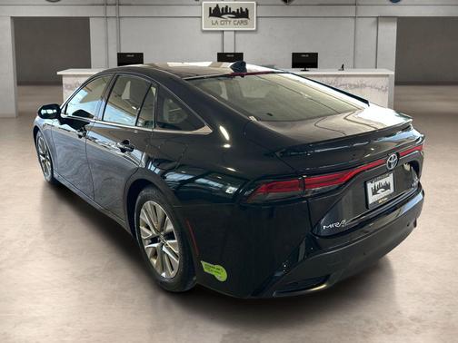 Black 2022 Toyota Mirai Base