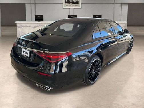 2023 Mercedes-Benz S-Class 4MATIC