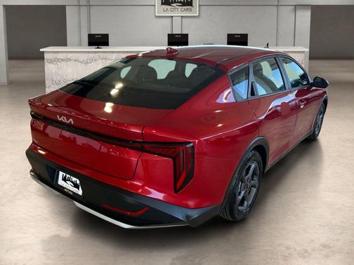 Currant Red 2026 Kia K4 LXS