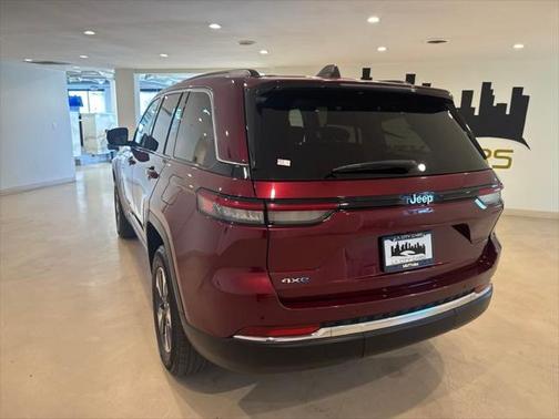 2023 Jeep Grand Cherokee 4xe Base